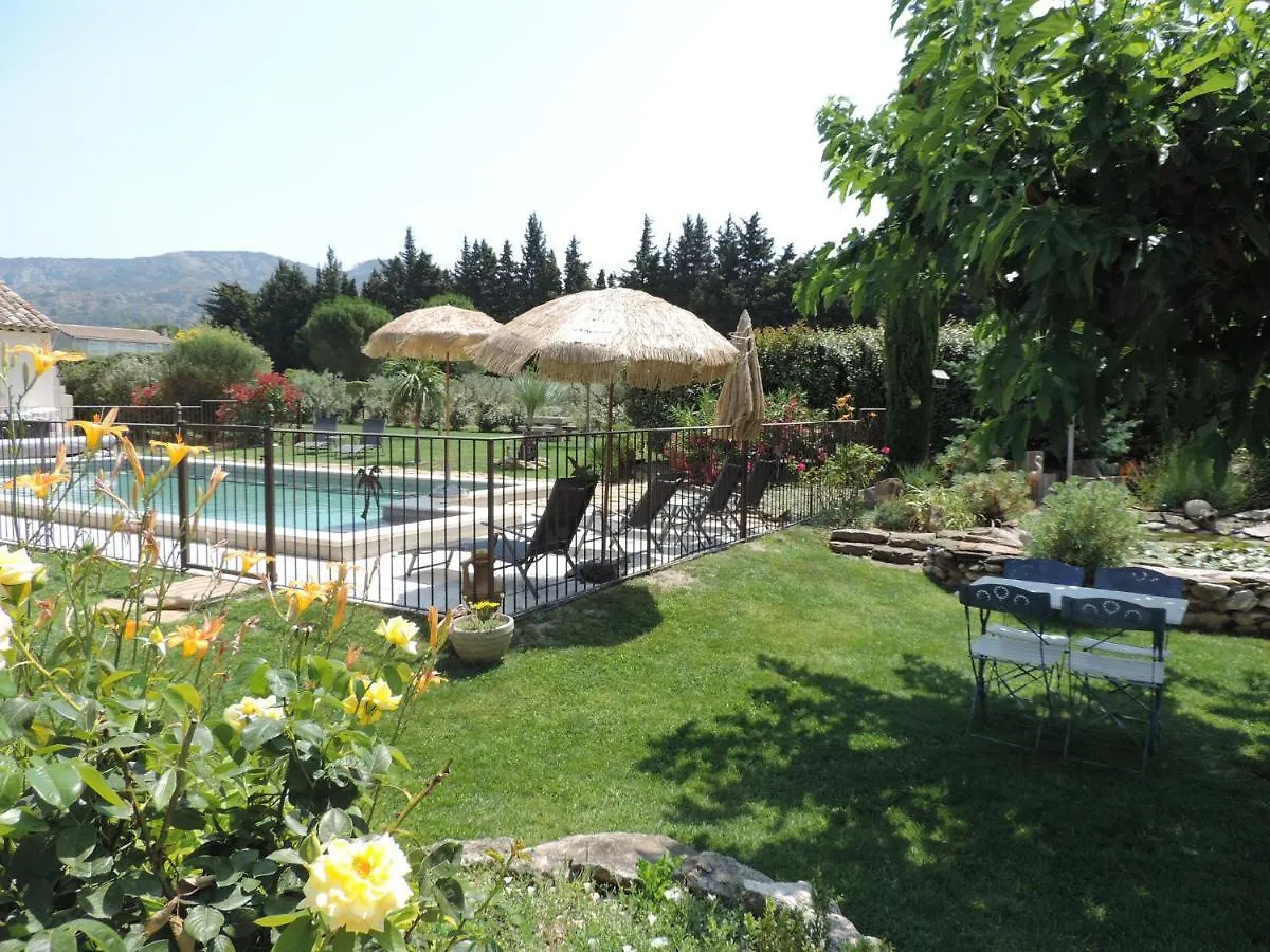 Le Fare Tchanque Alpilles Luberon Parking Gratuit Sur Place Cavaillon